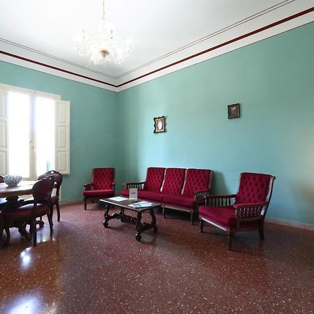 Hotel Al Bastione Imperiale à Trapani Extérieur photo