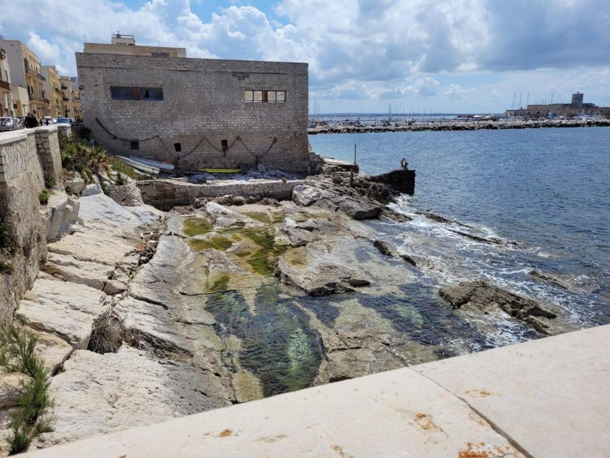 Hotel Al Bastione Imperiale à Trapani Extérieur photo