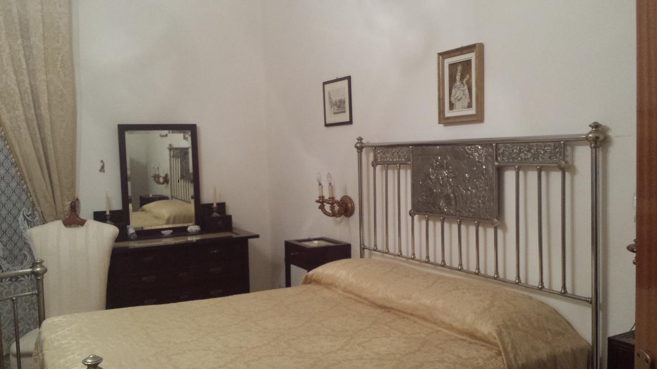 Hotel Al Bastione Imperiale à Trapani Extérieur photo